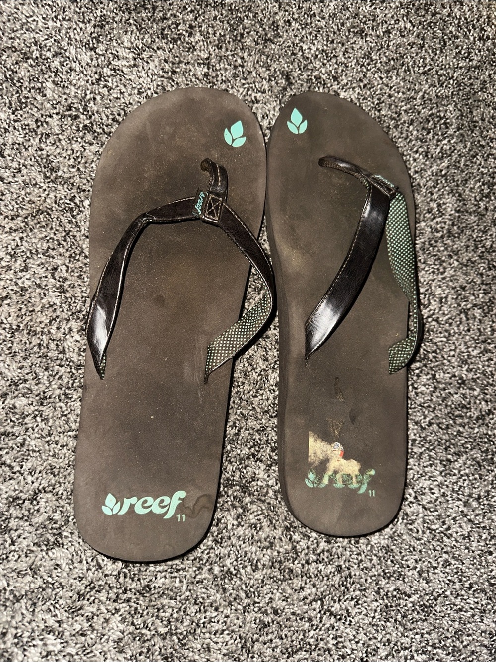 Reef Women's Black Sandals with Teal Logo Accents woman’s size 11 summer time